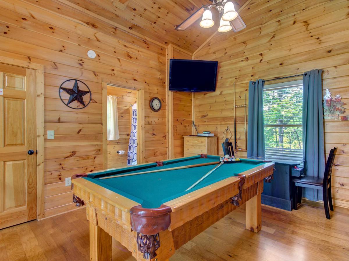 Macys Hideaway Villa Sevierville Exterior photo