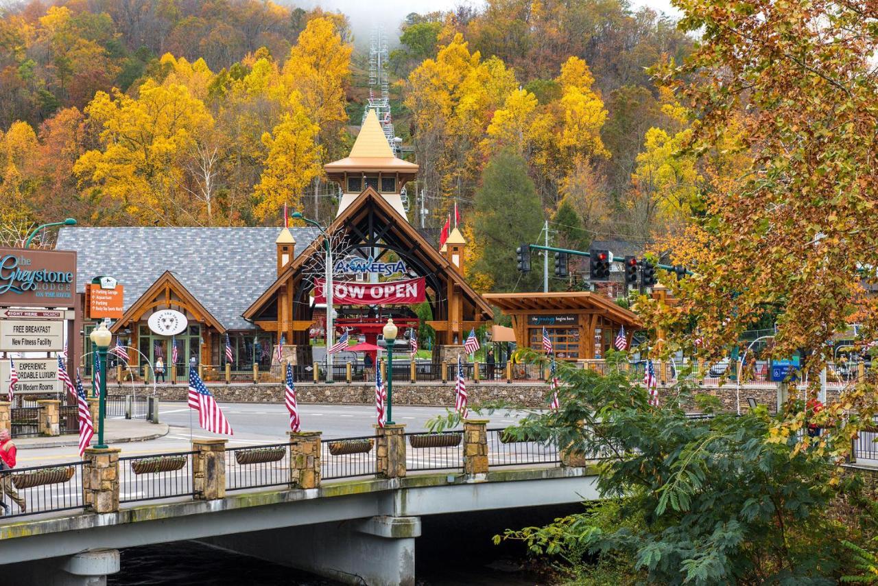 Macys Hideaway Villa Sevierville Exterior photo
